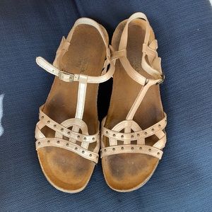 Women’s Naot Sandals
